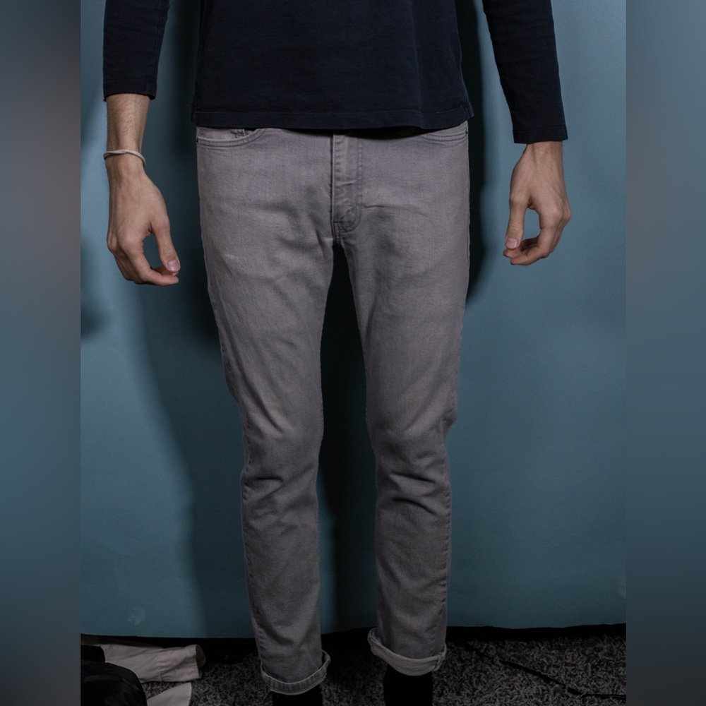 Levi Strauss 32x30 grey slim fit men’s jeans